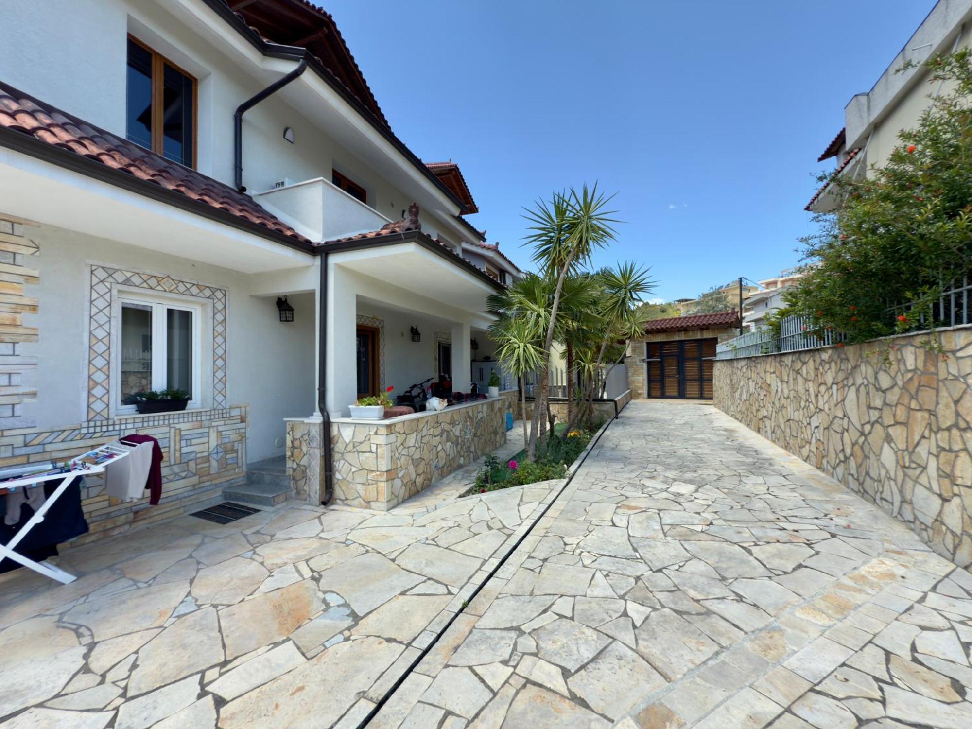 Villa Ida Apartments Vlorë Екстериор снимка